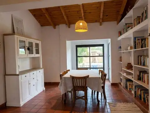 Casa en Alquiler en Barrio Tres Cerritos, $ 1.200.000