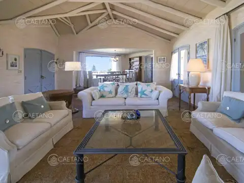 Casa en Alquiler Temporal de 5 dormitorios