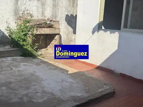 PH Tipo casa contrafrente en Munro prox estacion