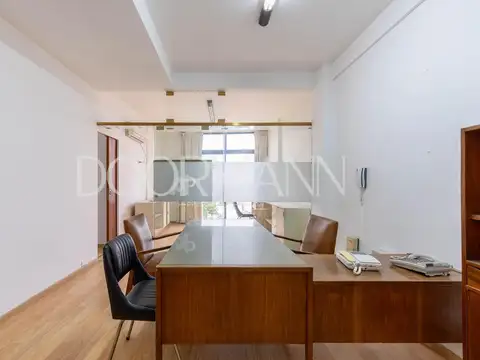 Oficina en venta APTO CREDITO  y apto profesional y comercial