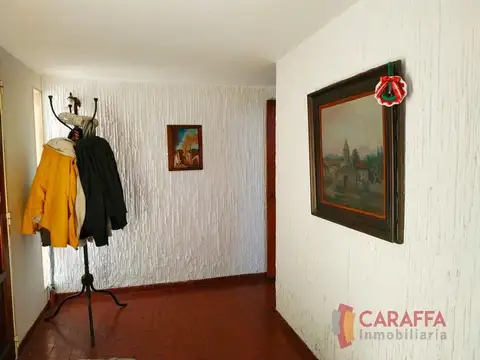 LOMAS DE SAN MARTIN, sobre calle David Carreras Apta Bancor