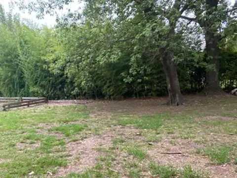 Av. Storni 1668, La Reja, Provincia De Buenos Aires, Argentina