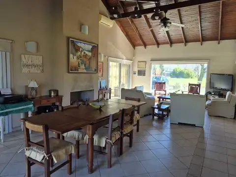 Casa en Venta de 3 dormitorios