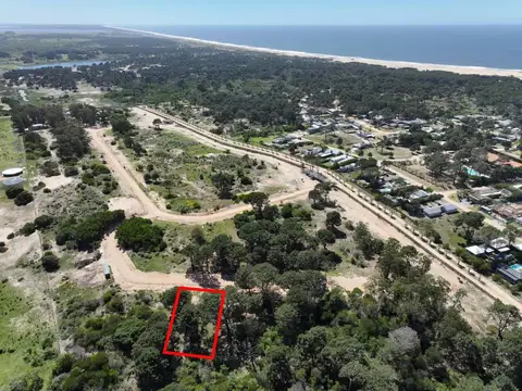 Lote en venta en barrio cerrado Playa Brava, José Ignacio