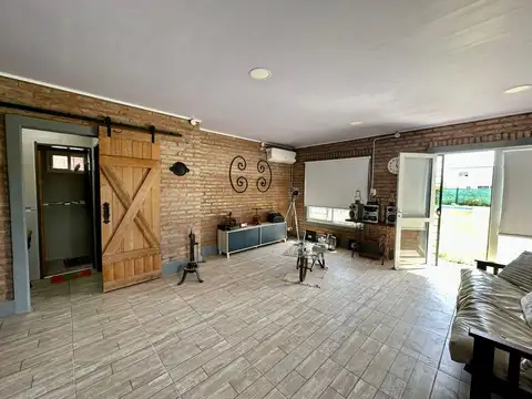 Casa en Alquiler en Punta Chacra, $ 850.000