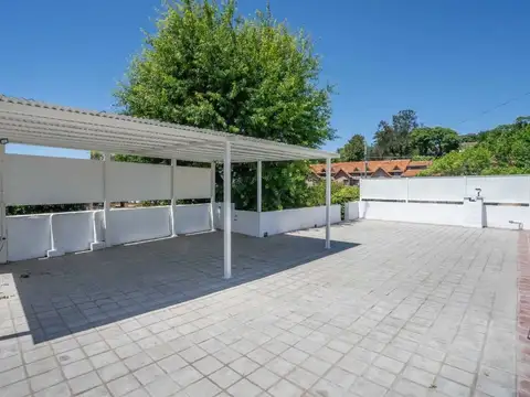 Depto Tipo Casa en Venta de 4 ambientes