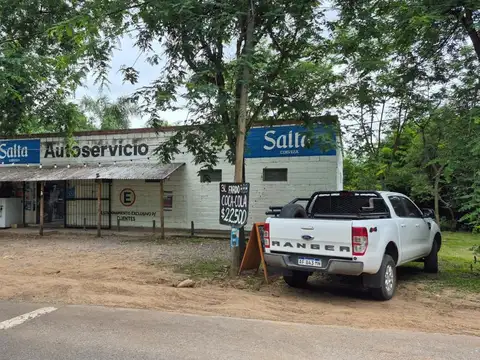 Local en La Calderilla sobre Ruta Nacional 9 Km 1618,