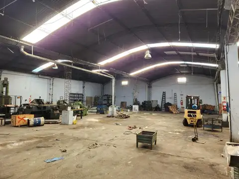 GALPÓN EN VENTA ZONA CIRCUNVALACION Y PTE PERON