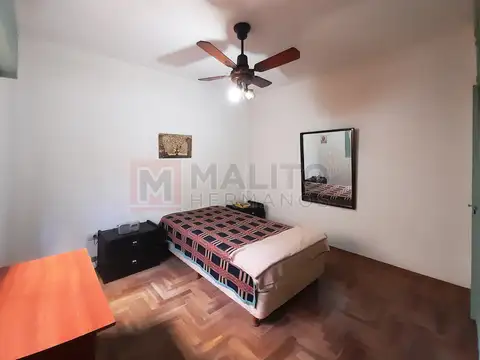 Depto Tipo Casa 4 ambientes con 2 baños