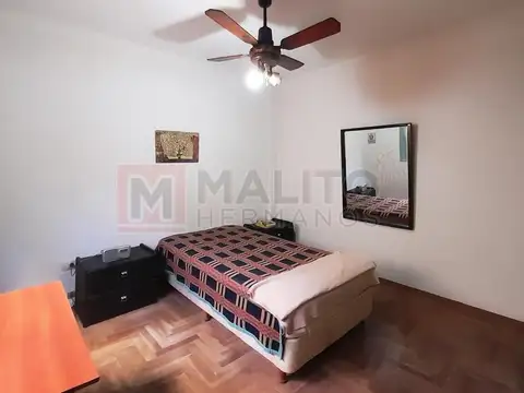 Depto Tipo Casa 4 ambientes con 2 baños