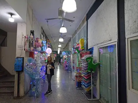 Lavalle 2300, Piso 7