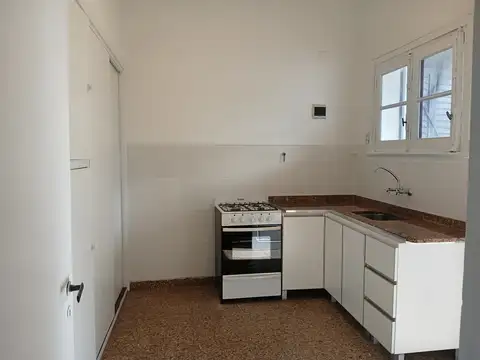 Av Maipu 2400