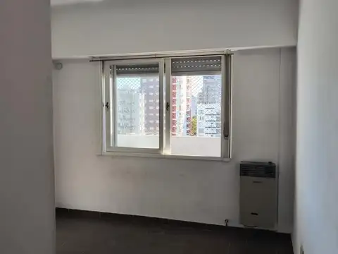 Departamento en Alquiler en Ramos Mejia, $ 630.000