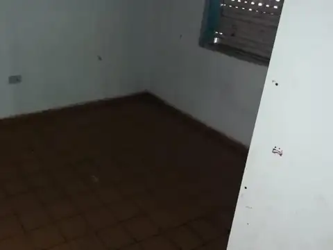 CASA EN VENTA - PASAJE SUIPACHA AL 199, LANÚS ESTE - 5 Ambie