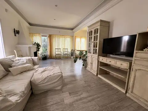 Casa - Venta - Argentina, Ramos Mejía - 25 de mayo 1046