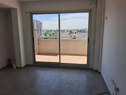 Departamento en Alquiler en Villa Pueyrredon, $ 650.000
