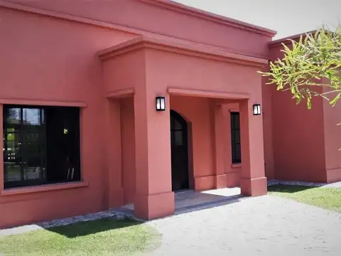 CASA ESTILO CAMPO 4 AMBIENTES LA CESARINA