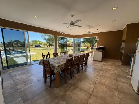 Casa en Venta en Paso de la Patria, USD 75.000
