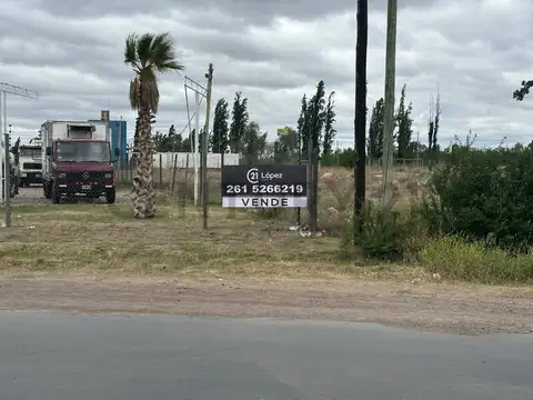 Terreno en Venta 270  mts Frente