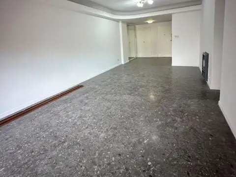 Departamento en Alquiler en Ramos Mejía, $ 1.100.000