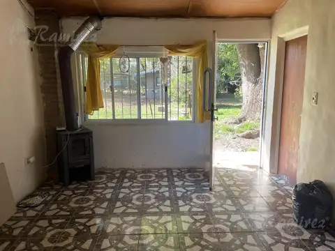 Casa 4 ambientes con 1 baño