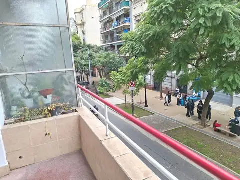 Perú 1300, Piso 1