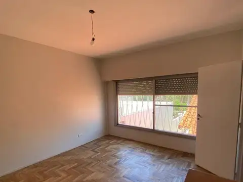Zufriategui 4977