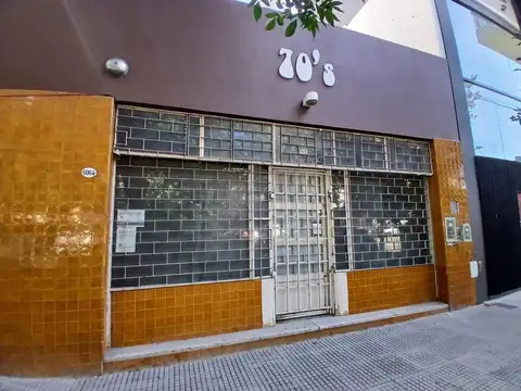 LOCAL COMERCIAL CON GRAN FRENTE S/AVDA.!