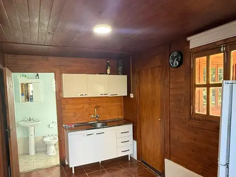 CABAÑA CON QUINCHO Y PILETA EN VENTA EN CAROLINA