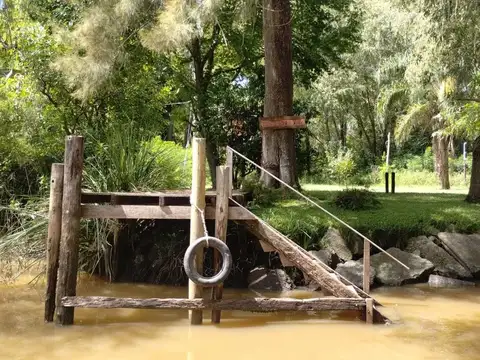 Rio o Arroyo Espera Lo De Estevez 700