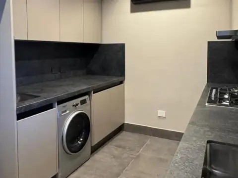 Departamento 4 ambientes con 3 baños