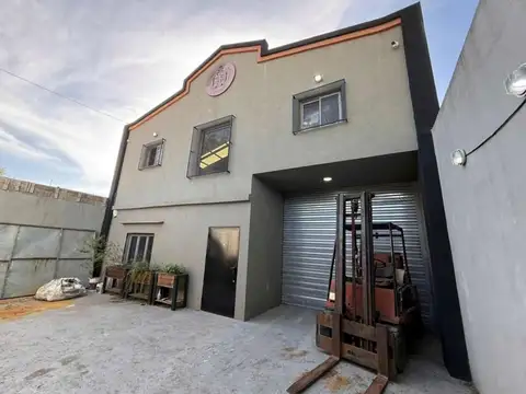 Deposito en Venta en Benavidez, José Ingenieros 3400
