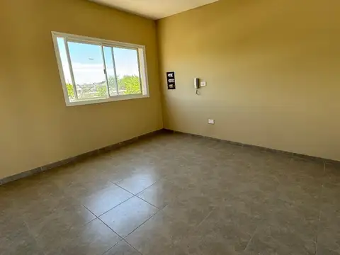 Departamento 6 ambientes con 1 baño