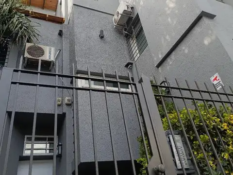 J. Valle 760 , Piso 2