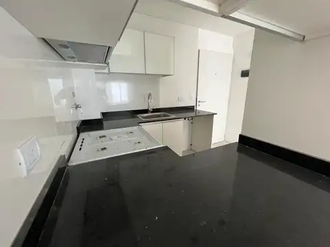 Torre  Brukman .Depto de 44 m2 con Balcón -Full amenities. Apto profesional y Airbnb 