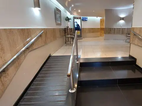2 ambiente sobre boulevard Olleros, cocina amplia con lavadero IMPECABLE  