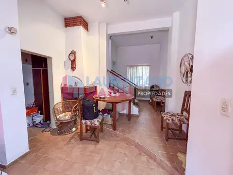Casa 4 ambientes con 1 baño
