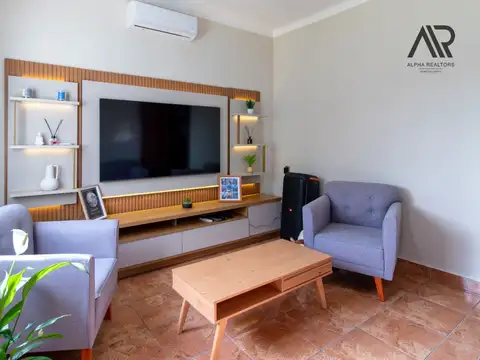 Casa en Venta con 1 cochera