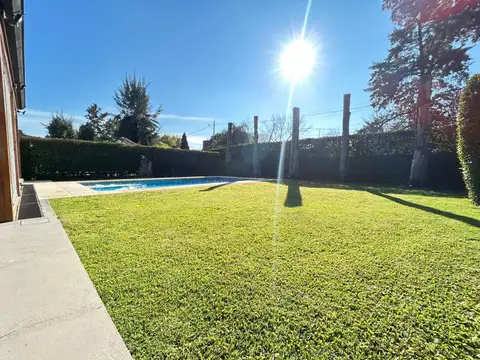 Casa en Venta 3 dorm   piscina- Barrio cerrado La Candela Pilar Oportunidad - Apto credito!