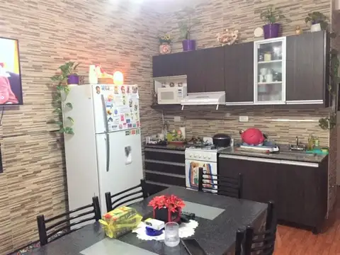 Depto Tipo Casa en Venta de 2 ambientes