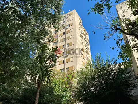 Eduardo Bradley al 300