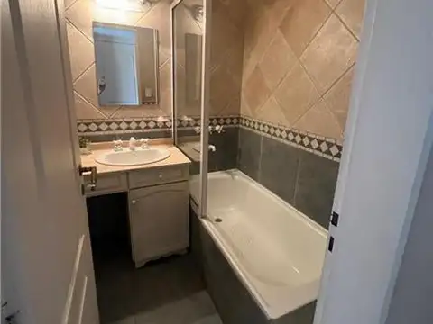 Departamento en Alquiler en Lomas de Zamora, $ 1.400.000