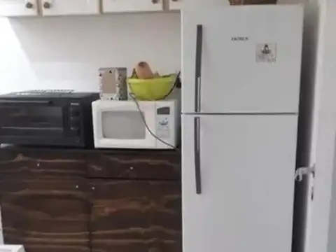 Depto Tipo Casa 2 ambientes con 1 baño