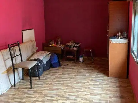 Casa PH en venta en Ezpeleta Oeste