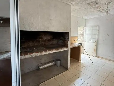 Oportunidad de inversión – Casa a terminar en Berrotarán