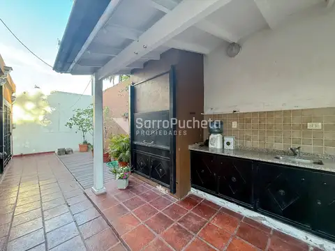 Casa 3 ambientes con 2 baños