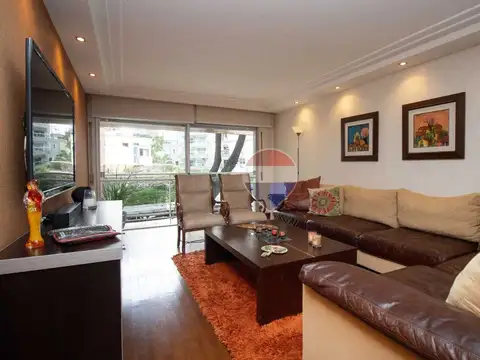 VENTA APARTAMENTO 4 DORMITORIOS POCITOS