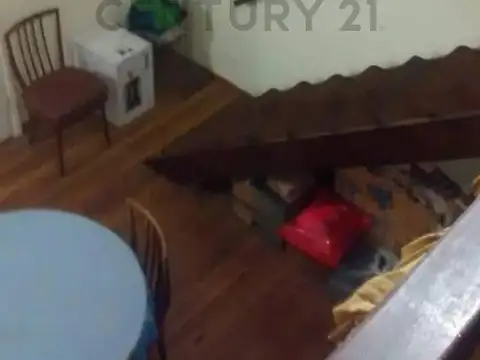 Depto Tipo Casa en Venta de 4 ambientes