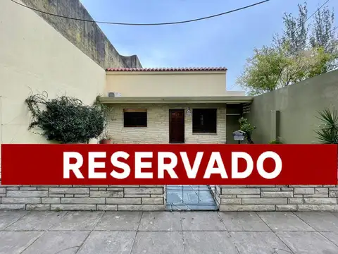 venta Casa 3 ambientes garage patio refaccionada