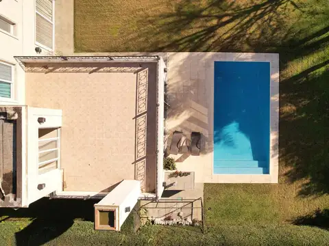 Casa en Venta en Countries y Barrios Cerrados en Pilar, USD 750.000